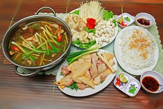 Cách làm nước lẩu gà ngon